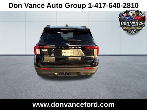 Agate Black Metallic 2026 Ford Explorer Active w/200A Pkg