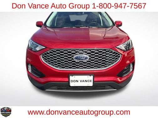 Rapid Red Metallic Tinted Clearcoat 2023 Ford Edge SEL