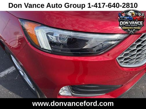 Rapid Red Metallic Tinted Clearcoat 2023 Ford Edge SEL