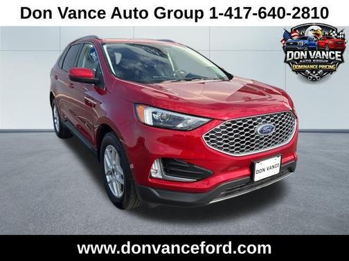 Rapid Red Metallic Tinted Clearcoat 2023 Ford Edge SEL