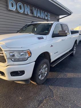 2020 RAM 2500 Big Horn Crew Cab 4X4 6'4' Box