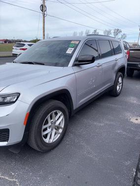 2024 Jeep Grand Cherokee L Laredo