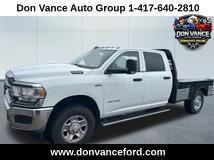 Bright White Clearcoat 2020 RAM 2500 Tradesman Crew Cab 4x4 8' Box