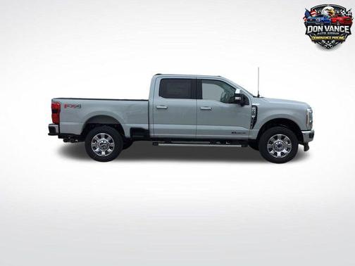Avalanche 2026 Ford F-250 Lariat
