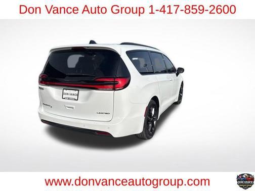 2025 Chrysler Pacifica Limited