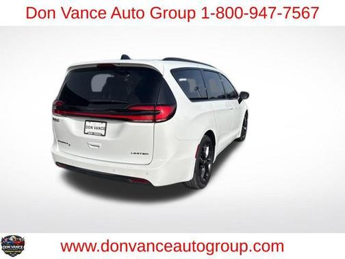 2025 Chrysler Pacifica Limited