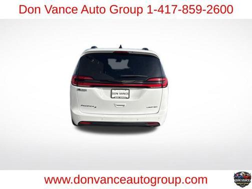 2025 Chrysler Pacifica Limited