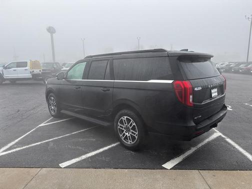 2025 Ford Expedition Max Active 4x4