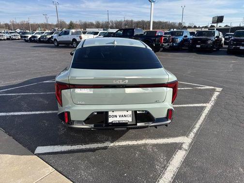 2025 Kia K4 GT-Line
