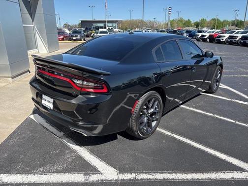 2019 Dodge Charger SXT