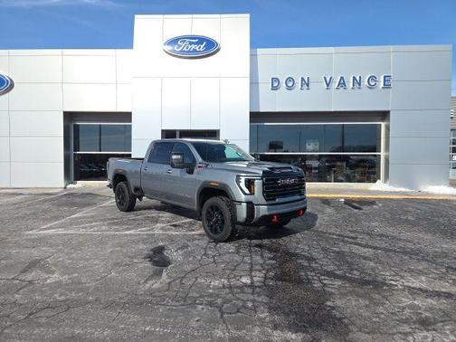 2025 GMC Sierra 2500 AT4