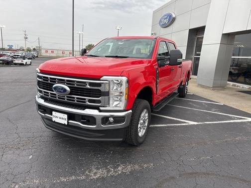 2026 Ford F-350 XLT