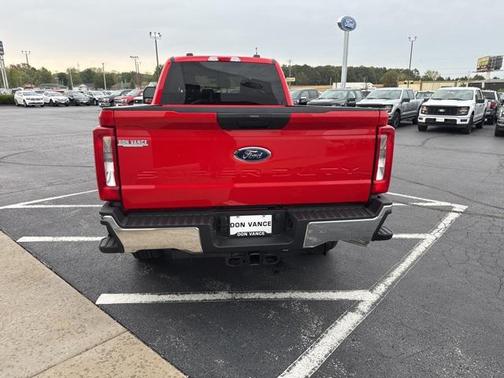 2026 Ford F-350 XLT