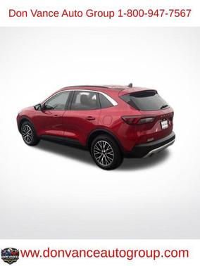 Rapid Red Metallic Tinted Clearcoat 2023 Ford Escape PHEV SE