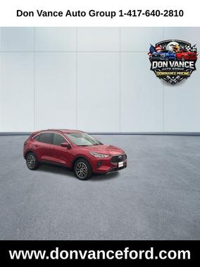 Rapid Red Metallic Tinted Clearcoat 2023 Ford Escape PHEV SE