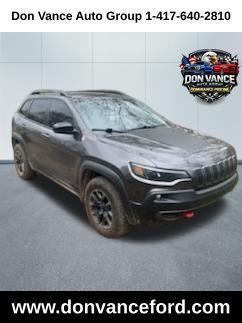 Granite Crystal Metallic Clearcoat 2022 Jeep Cherokee Trailhawk