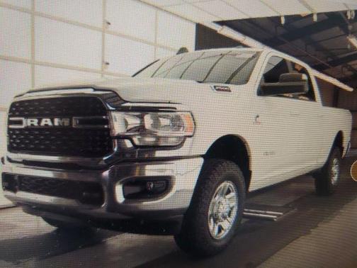 2022 RAM 2500 Big Horn Crew Cab 4x4 6'4' Box