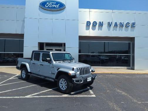 2023 Jeep Gladiator Sport S