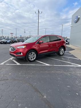 2024 Ford Edge Titanium