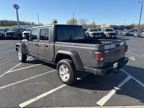 2023 Jeep Gladiator Sport S