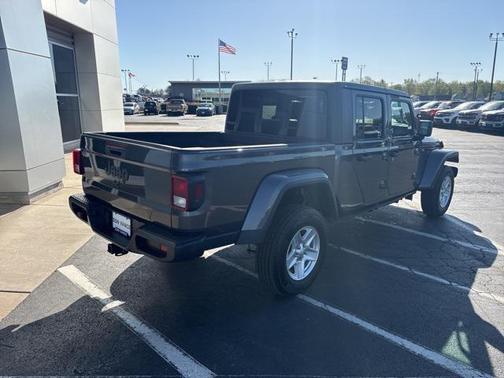 2023 Jeep Gladiator Sport S