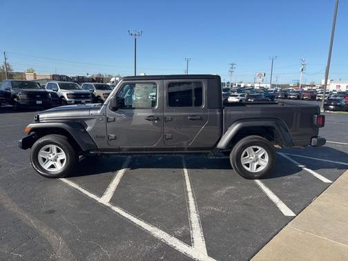 2023 Jeep Gladiator Sport S