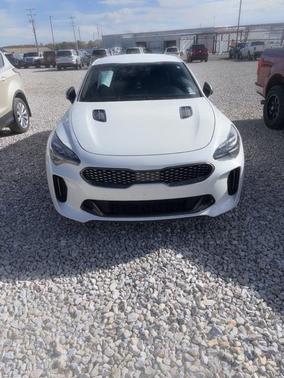 2023 Kia Stinger GT-Line