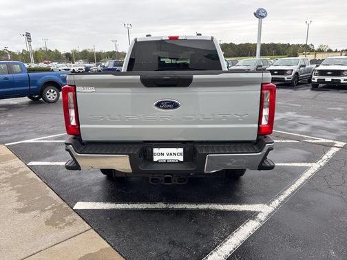 2026 Ford F-250 XLT