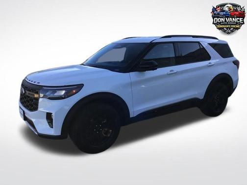 Star White Metallic Tri-Coat 2026 Ford Explorer Tremor