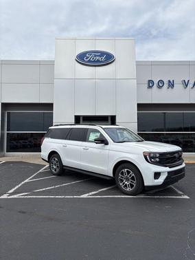 2025 Ford Expedition Max Active 4x4
