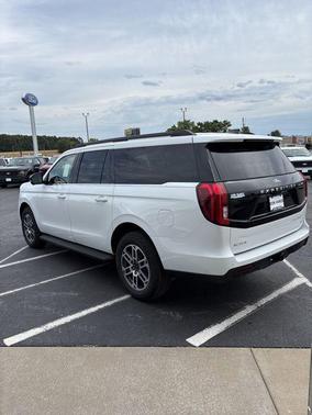 2025 Ford Expedition Max Active 4x4