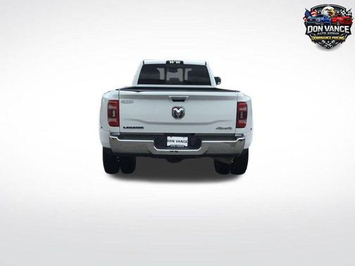 Bright White Clearcoat 2021 RAM 3500 Laramie Crew Cab 4x4 8' Box
