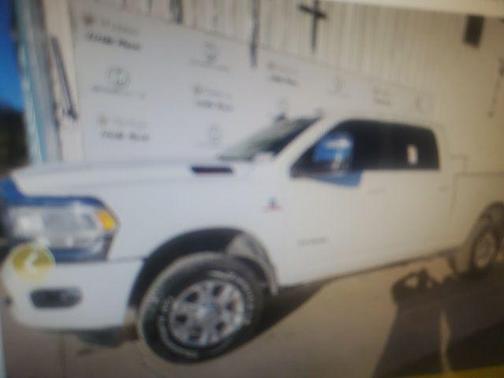 2024 RAM 2500 Laramie Crew Cab 4x4 6'4' Box