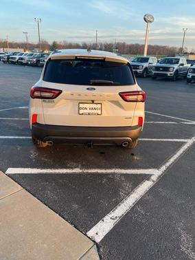 2026 Ford Escape ST-Line Select