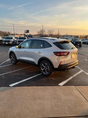 2026 Ford Escape ST-Line Select