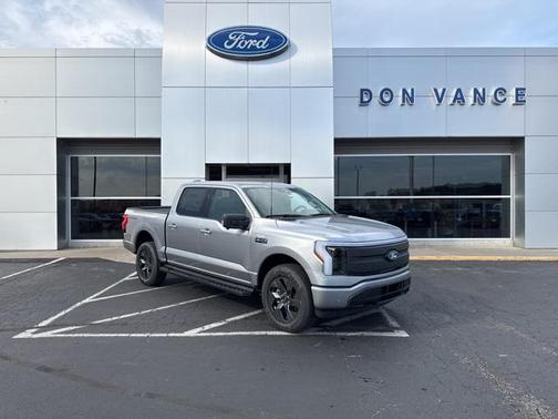 2025 Ford F-150 Lightning Flash