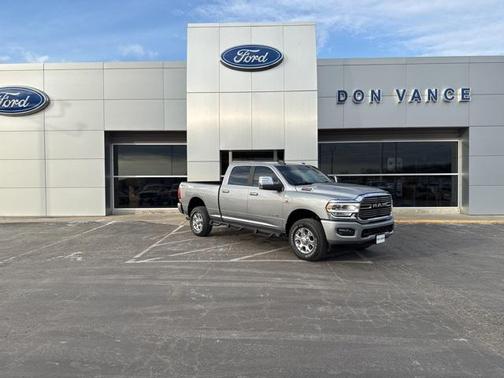 2024 RAM 2500 Laramie Crew Cab 4x4 6'4' Box