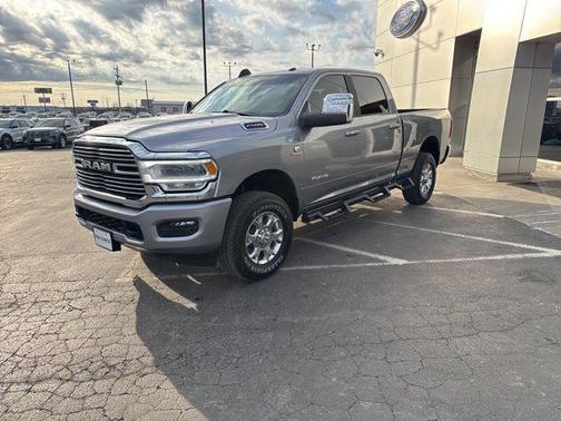 2024 RAM 2500 Laramie Crew Cab 4x4 6'4' Box