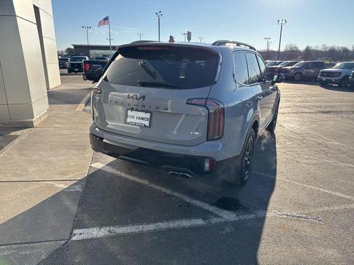2025 Kia Telluride SX Prestige X-Line