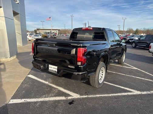 2023 Chevrolet Colorado WT