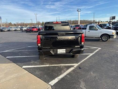 2023 Chevrolet Colorado WT