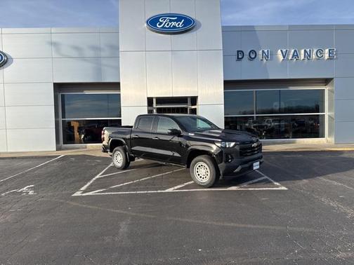 2023 Chevrolet Colorado WT