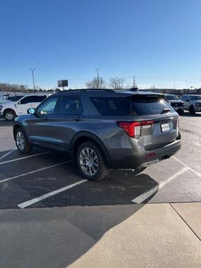 2026 Ford Explorer Active (200A)