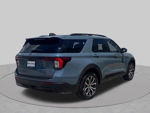 Vapor Blue 2025 Ford Explorer ST-Line