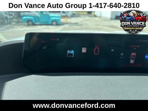 Space Silver Metallic 2026 Ford Expedition Platinum