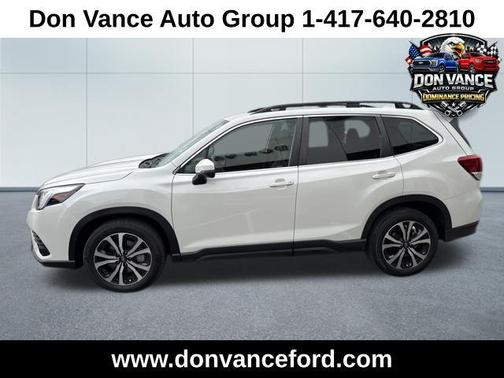 Crystal White Pearl 2023 Subaru Forester Limited