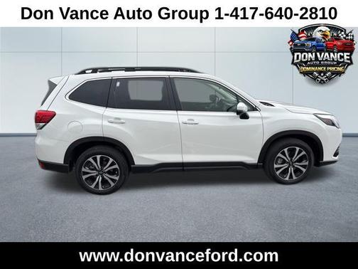 Crystal White Pearl 2023 Subaru Forester Limited