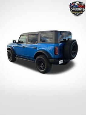 Velocity Blue Metallic 2024 Ford Bronco Wildtrak