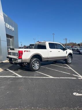 2022 Ford F-350 King Ranch