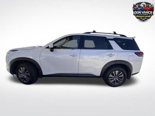 Everest White Pearl Tricoat 2025 Nissan Pathfinder SV 4WD